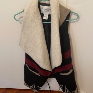 Flared collared Sweater Vest